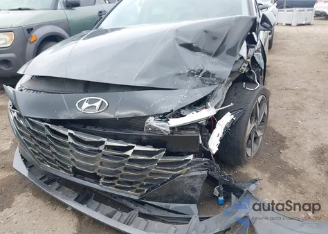 2023 Hyundai Elantra Limited z USA, uszkodzony, nr VIN 5NPLP4AG0PH114850